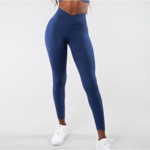 Buffbunny Siren Leggings in Nebula 💙